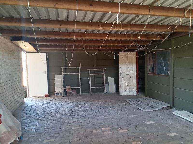 3 Bedroom Property for Sale in Kewtown Western Cape